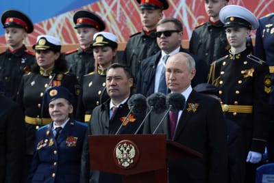 Putin acusa Ocidente de iniciar "uma verdadeira guerra" contra a Rússia e de fazer da Ucrânia "refém" de um "plano cruel e egoísta" - TVI