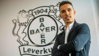 OFICIAL: Grimaldo deixa Benfica e assina pelo Leverkusen - TVI