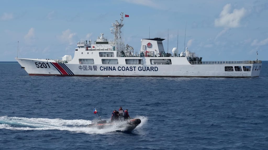 Guarda costeira chinesa (fonte: AP Images)