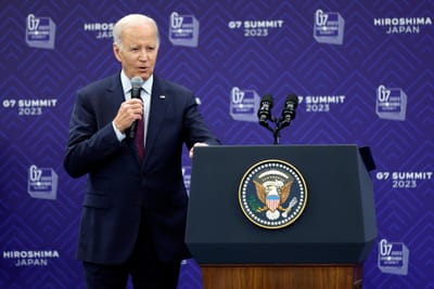 Biden está a considerar levantar sanções contra ministro da Defesa chinês (mas não esquece o caso do "balão idiota" que espiou os EUA) - TVI