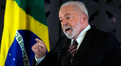 Lula demite número dois da inteligência em caso de espionagem ilegal - TVI
