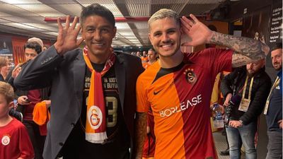 VÍDEO: Jardel celebra título do Galatasaray e deixa adeptos eufóricos - TVI