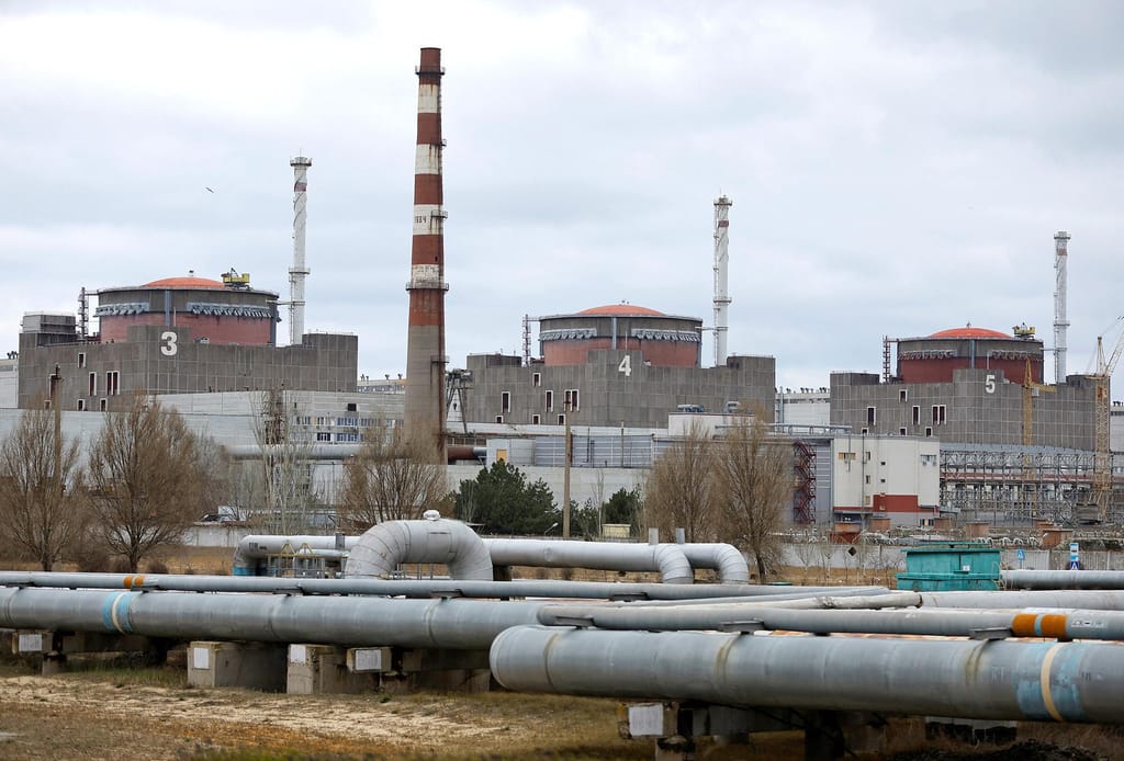 Central nuclear de Zaporizhzhia, na Ucrânia, controlada pela Rússia, a 29 de março. Alexander Ermochenko/Reuters