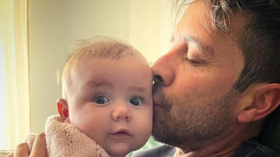 Paulo Vintém deixa seguidores rendidos a foto da filha bebé ao lado de alguém muito especial - TVI