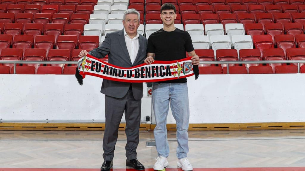 Benfica contrata Viti, jovem takento, para a equipa principal de hóquei em patins