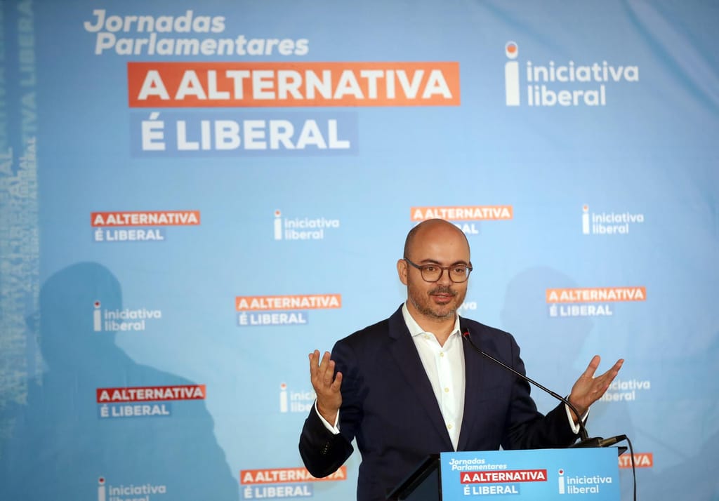 Líder da bancada parlamentar da Iniciativa Liberal, Rodrigo Saraiva (HOMEM DE GOUVEIA/LUSA)