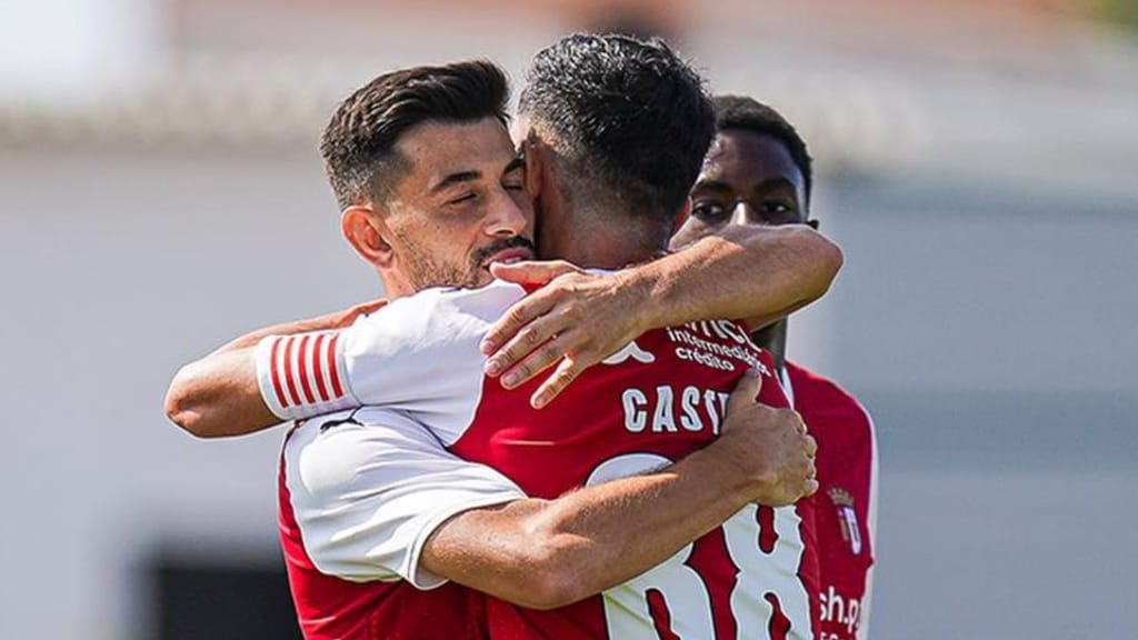 Pizzi e Castro festejam golo no Sp. Braga-Bristol (SC Braga)