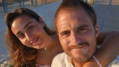 Tiago Teotónio Pereira e Rita Patrocínio são 'apanhados' em momento de puro romance e carinho - TVI