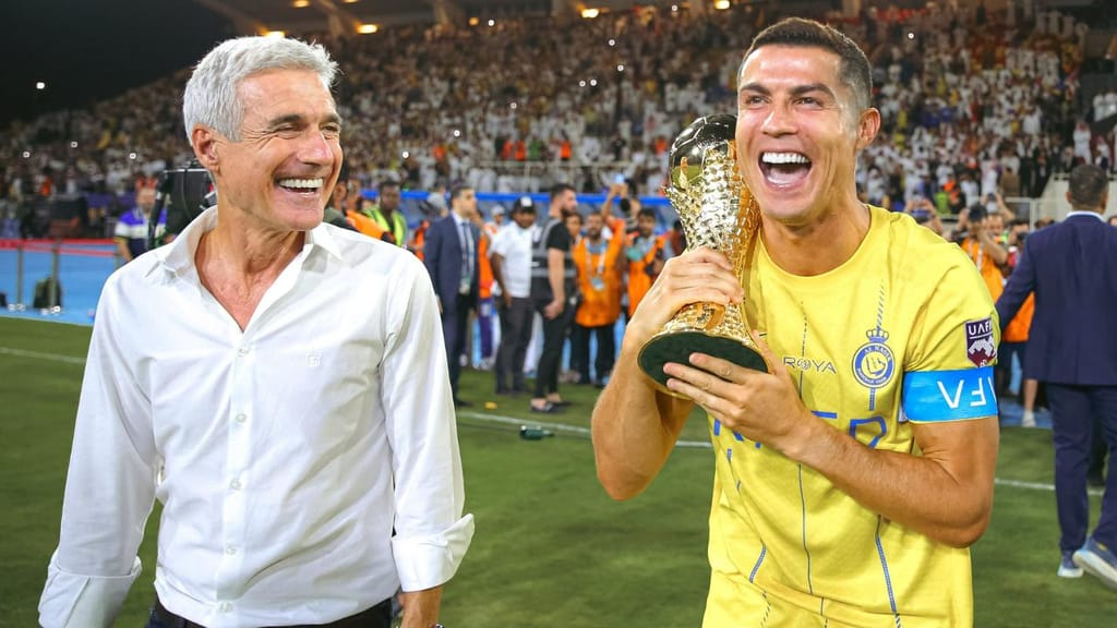 Ronaldo e Luís Castro (FOTO: Al Nassr)