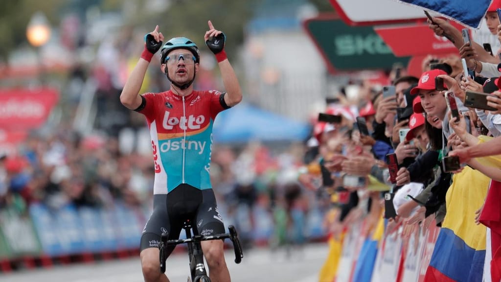Andreas Kron venceu a 2.ª etapa da Vuelta (Manuel Bruque/EPA)