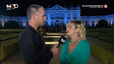 Ana Brito Cunha impressiona Cláudio Ramos com colar de joias arrojado - TVI
