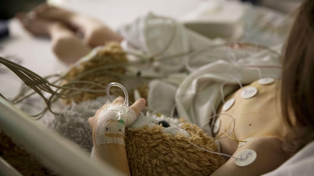 Criança hospitalizada (Fonte Getty)