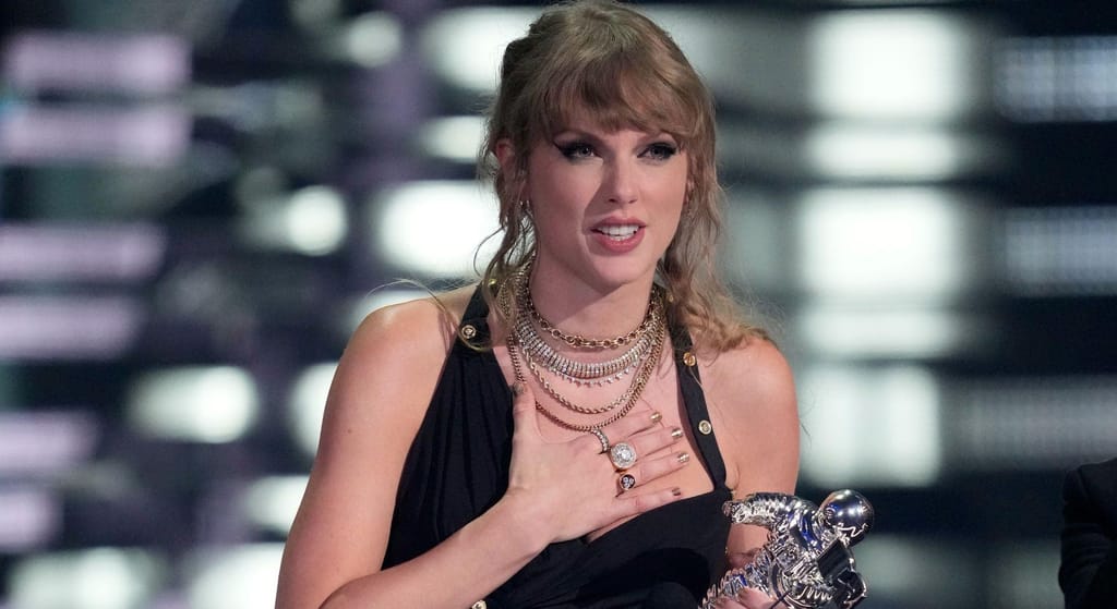 Taylor Swift premiada nos MTV Video Music Awards (AP)