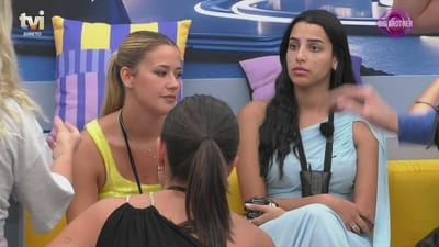 Anexo a «arder»! Catarina Esparteiro confronta Joana Sobral: «Tu és uma fedelha!» - Big Brother