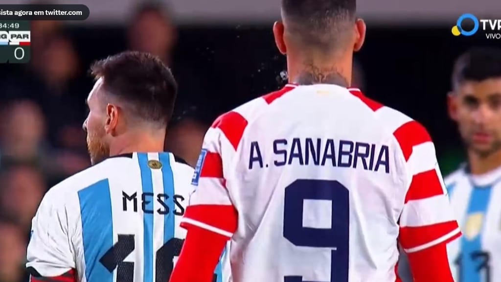Sanabria e Messi