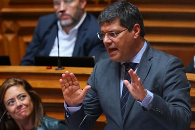 Eurico Brilhante Dias apoia candidatura de José Luís Carneiro para secretário-geral do PS - TVI