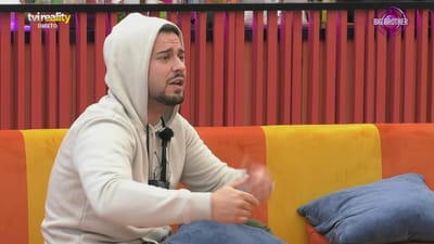 Ânimos exaltados! Francisco Monteiro para Márcia: «Tu és uma catraia autêntica!» - Big Brother