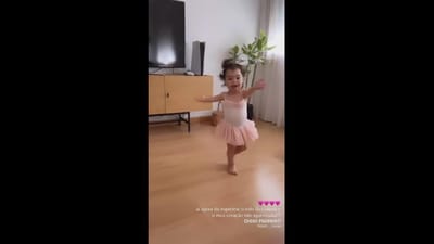 Sara Prata partilha vídeo de Amélia a dançar ballet! - TVI