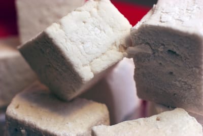 Hong Kong apreende cocaína em carregamento de 'marshmallows' avaliada em 47 milhões de euros - TVI