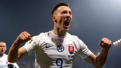 Euro 2024: Eslováquia vence na Bósnia com golo de Bozeník - TVI