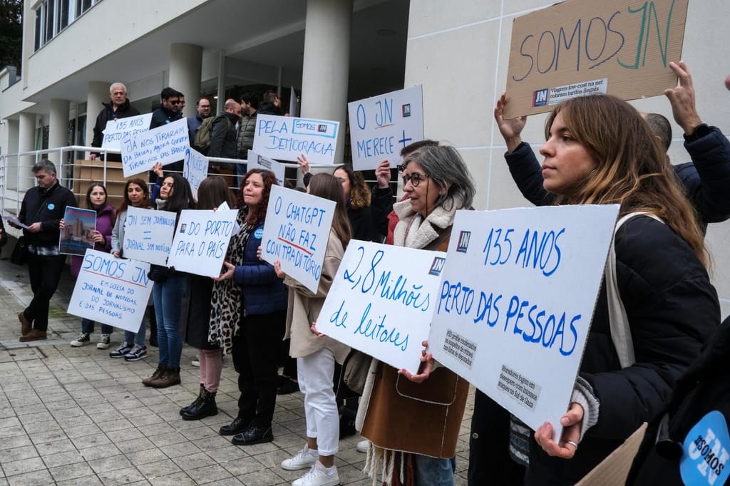 Protesto de jornalistas do JN. (Imagem: Fernando Veludo/Lusa)