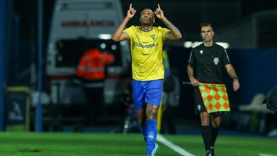 Cassiano: «Conseguir duas vitórias frente ao FC Porto valoriza o nosso trabalho» - TVI