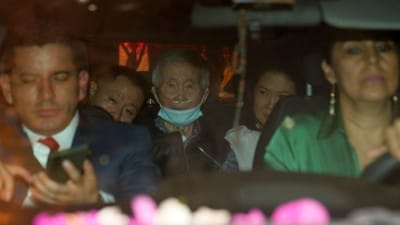 Ex-presidente do Peru Fujimori libertado apesar de pedido de adiamento - TVI