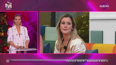 Joana revolta-se com sorriso de Monteiro e Cristina questiona: «Fica assim tão desestabilizada?» - Big Brother