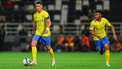 Ronaldo chega aos 50 golos no ano, Otávio assiste e Al Nassr avança na Taça - TVI