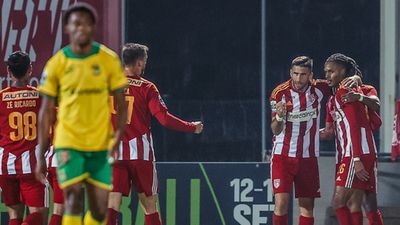 II Liga: AVS regressa às vitórias com goleada em Paços de Ferreira - TVI