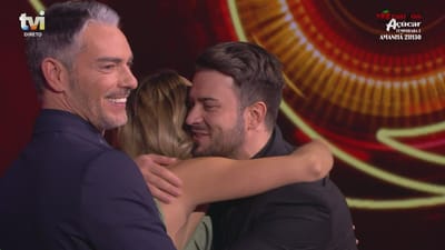 Francisco Monteiro cumprimenta Joana Sobral com um beijo: «Já tinha saudades» - Big Brother