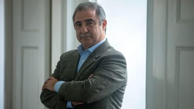 Eleições nos Açores: declarações de Bolieiro não extravasam de “forma intolerável” limites da lei - TVI