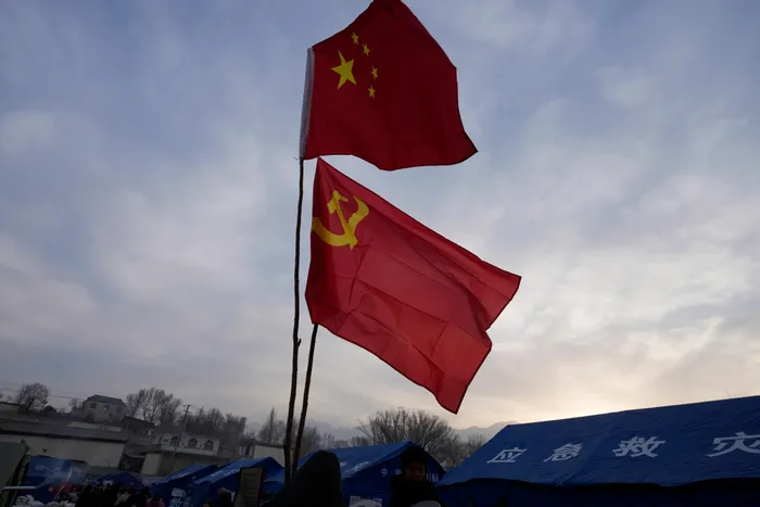 China pede a França e Alemanha para não "politizarem" comércio da UE perante Pequim