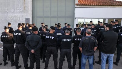Guardas prisionais iniciam hoje greve às diligências - TVI