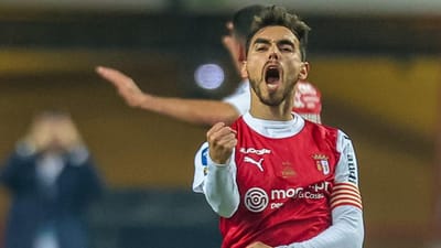 VÍDEO: Ricardo Horta adianta o Sp. Braga no jogo contra o Benfica - TVI