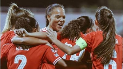 Futebol feminino: Benfica vence Famalicão e reforça liderança - TVI