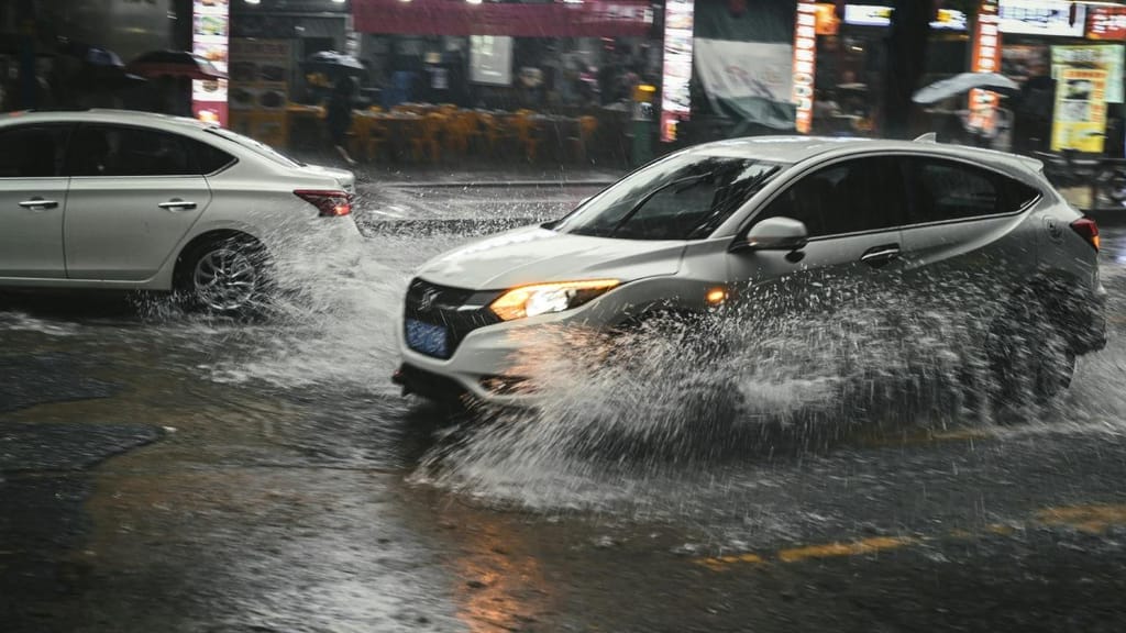 Conduzir em dias de chuva (foto: C. Joyful/Unsplash)