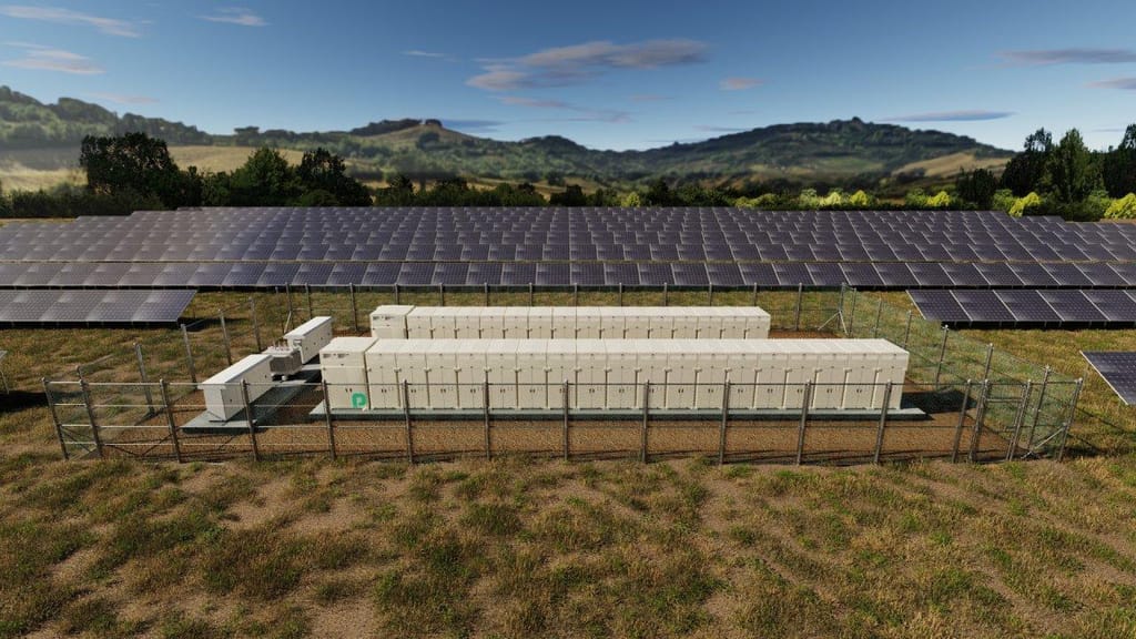 Galp instala baterias em central solar para armazenamento de energia (foto: divulgação)
