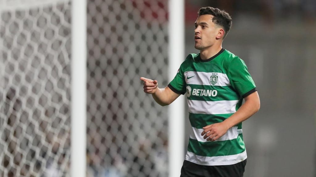 Pedro Gonçalves fez o 2-0 do Sporting em Leiria a passe de Gyökeres (PAULO CUNHA/EPA)