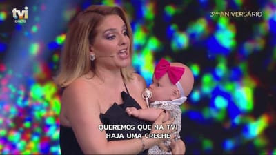 Mamãs TVI invadem o Casino Estoril com muitos bebés: «Queremos que na TVI haja uma creche...» - TVI