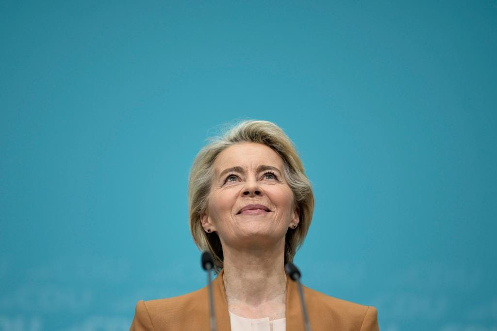 Ursula von der Leyen, Presidente da Comissão Europeia, em Berlim, Alemanha, 19 de fevereiro de 2024. AP Photo Markus Schreiber