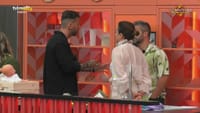 Hélder faz esclarecimento: «Não sou namorado da Débora» e concorrente reage: «Não estou a gostar…» - Big Brother