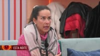 Novo confronto na casa! Érica Silva confronta Hélder Teixeira: «Estás-me a pôr também a mim em causa!» - Big Brother
