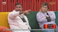 Savate em aceso bate-boca com Érica e Barbosa: «Telespectadores, estão a ver o que elas são» - Big Brother