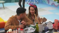 Érica Silva provoca André Lopes com carícias sedutoras: «Isso é para me arrepiar todo» - Big Brother