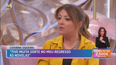 Catarina Siqueira revela peripécias nas gravações de «Queridos Papás» - TVI