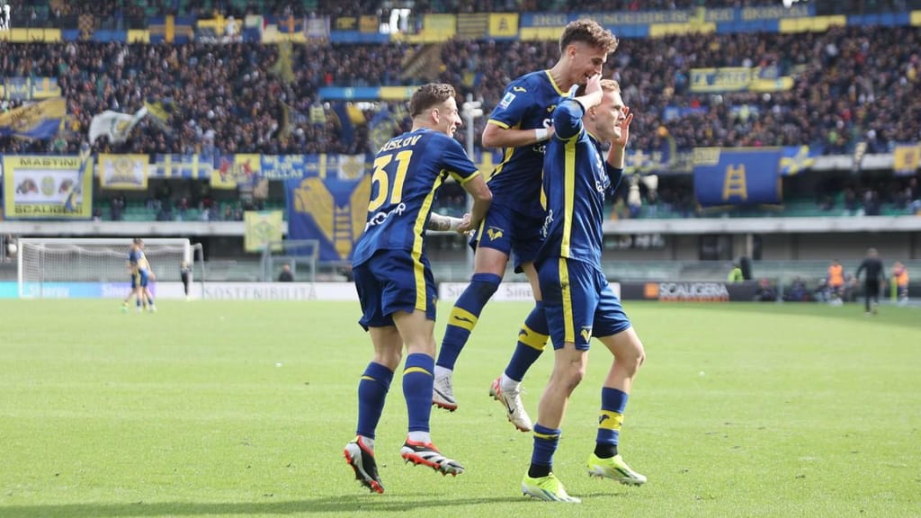 Hellas Verona vence na receção ao Sassuolo (EPA/Emanuele Pennacchio)