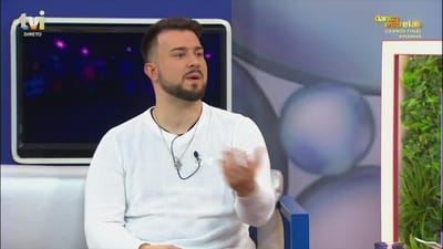 Francisco Monteiro comenta o jogo e atira: «Viva a Noélia!» - Big Brother