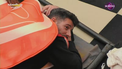 João Oliveira para Daniela Ventura: «Era dar-te uma beijoca para tu perceberes...» - Big Brother