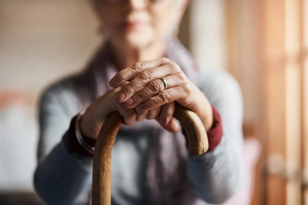 Envelhecimento, idosos (Cecilie_Arcurs/E+/Getty Images)